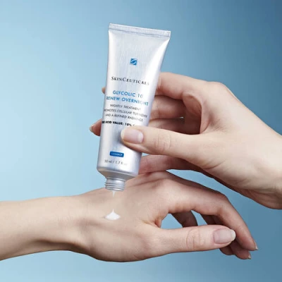 For those seeking effective skin renewal on a budget, Skinceuticals’ Renew Overnight is a great choice. Suitable for normal to oily skin, this cream gently exfoliates and hydrates, ensuring you wake up with a smoother, more refined complexion. It’s your wallet-friendly ticket to beautiful skin. The best budget option, providing decent hydration and skin renewal at a more affordable price point. Suitable for: Normal to oily skin. A good budget option for those seeking skin renewal.