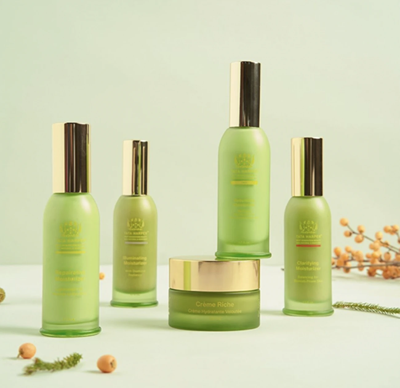 tata harper is one of the best skincare brands for mature aging skin, for anti wrinkles, targeted acne prone skin formula, vegan friendly and cruelty free