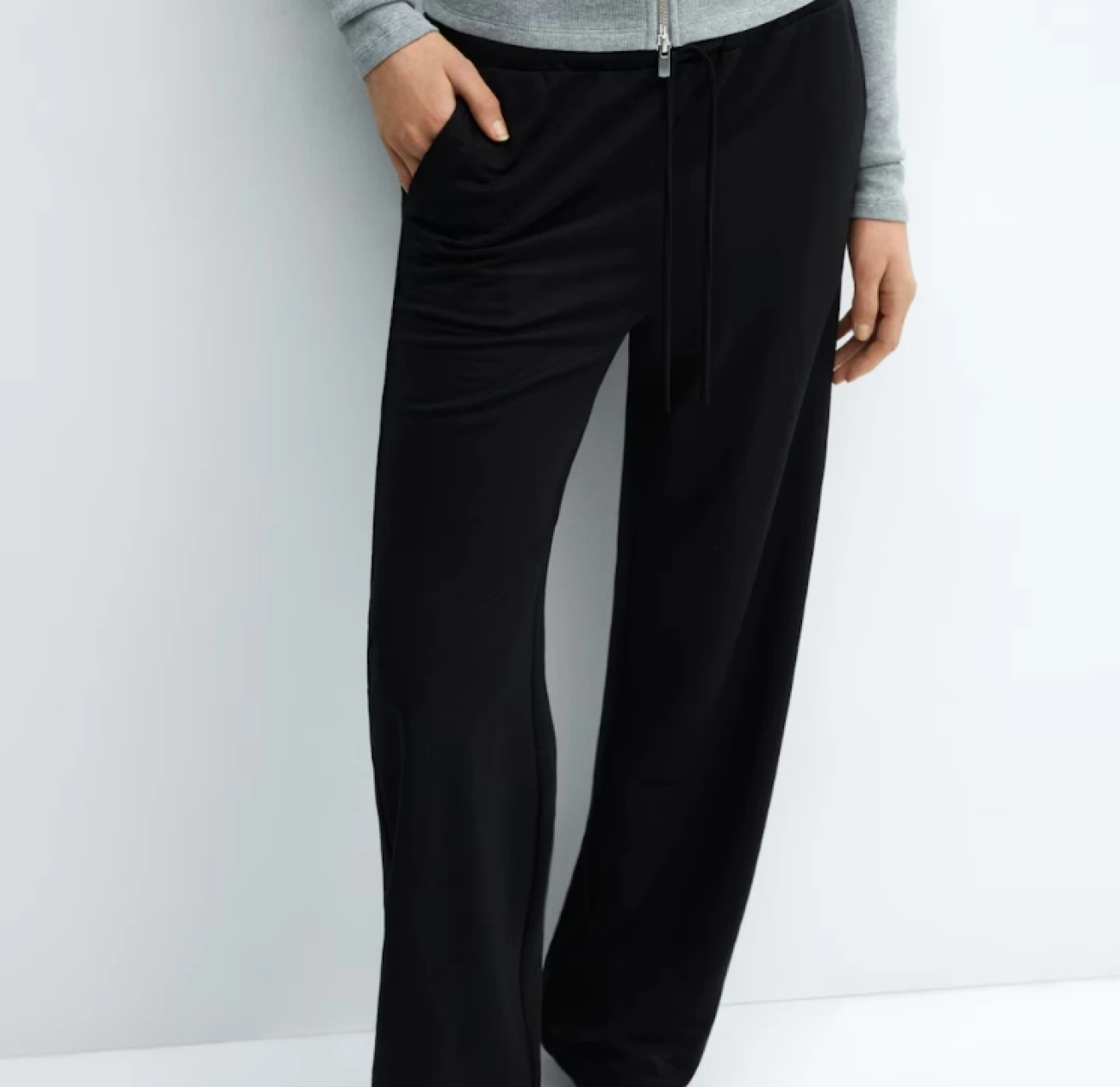 Wideleg trousers with elastic waist
