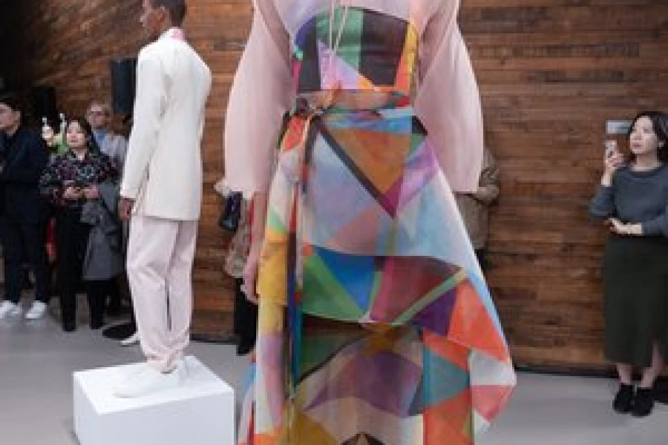 ‘‘Hanbok Wave’’ - A K-Style Fashion Presentation ‘‘Hanbok Wave’’ - A K-Style Fashion Presentation