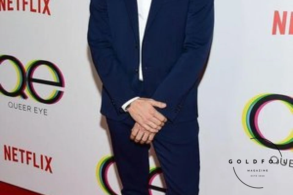 IN 2018 Antoni from Queer Eye was seen wearing Dolce & gabbana to a red carpet netflix premiere which he later apologised for stating that he had learned how problematic the Gabbana duo are IN 2018 Antoni from Queer Eye was seen wearing Dolce & gabbana to a red carpet netflix premiere which he later apologised for stating that he had learned how problematic the Gabbana duo are