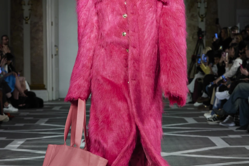 Helen Anthony AW 2024 - London Fashion Week Helen Anthony AW 2024 - London Fashion Week