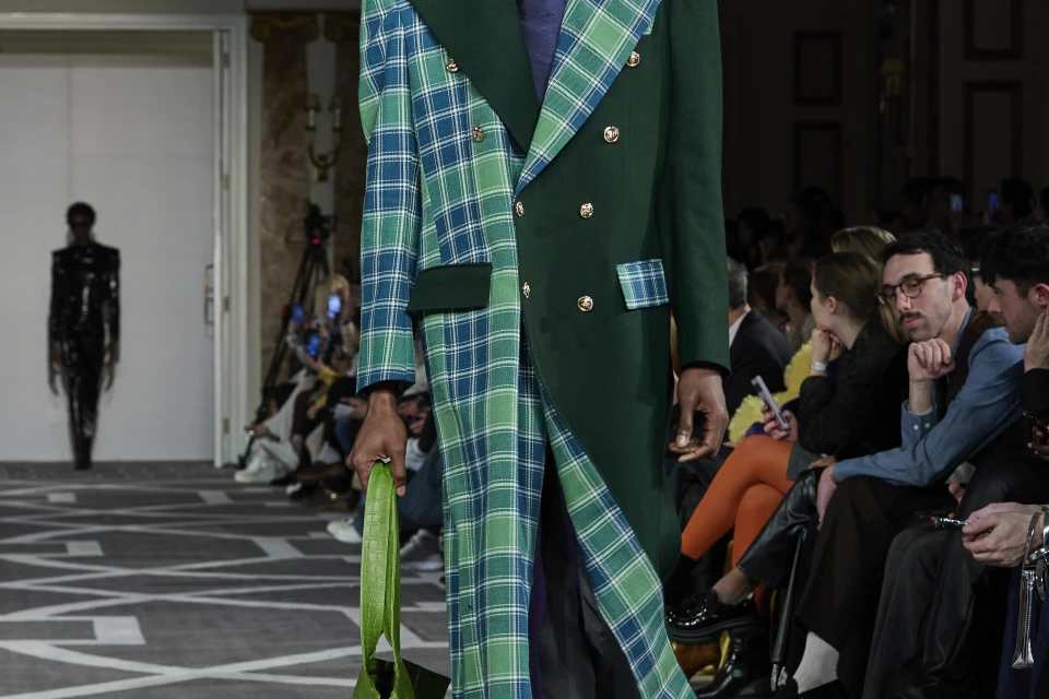 Helen Anthony AW 2024 - London Fashion Week Helen Anthony AW 2024 - London Fashion Week