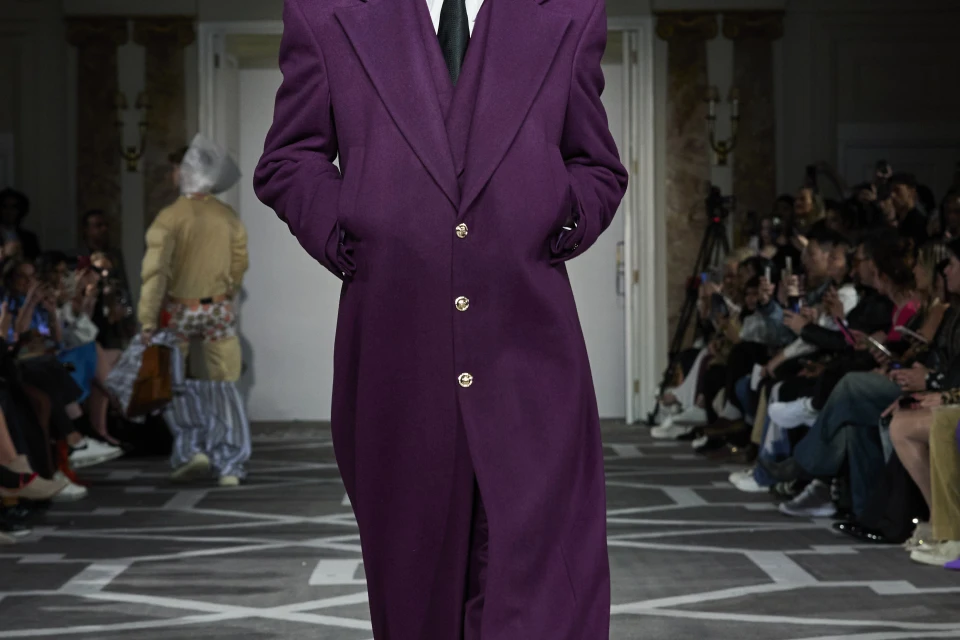 Helen Anthony AW 2024 - London Fashion Week Helen Anthony AW 2024 - London Fashion Week