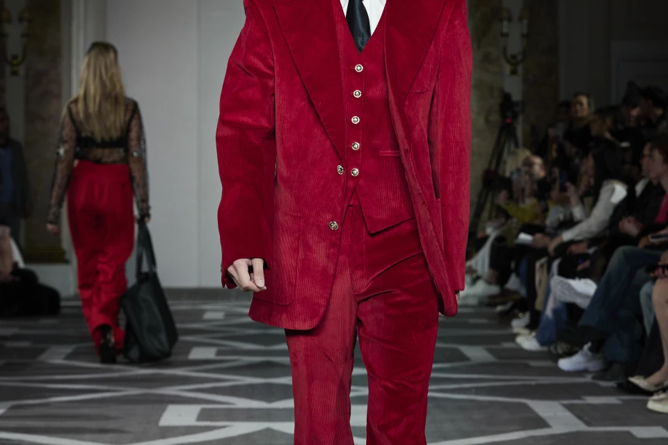 Helen Anthony AW 2024 - London Fashion Week Helen Anthony AW 2024 - London Fashion Week