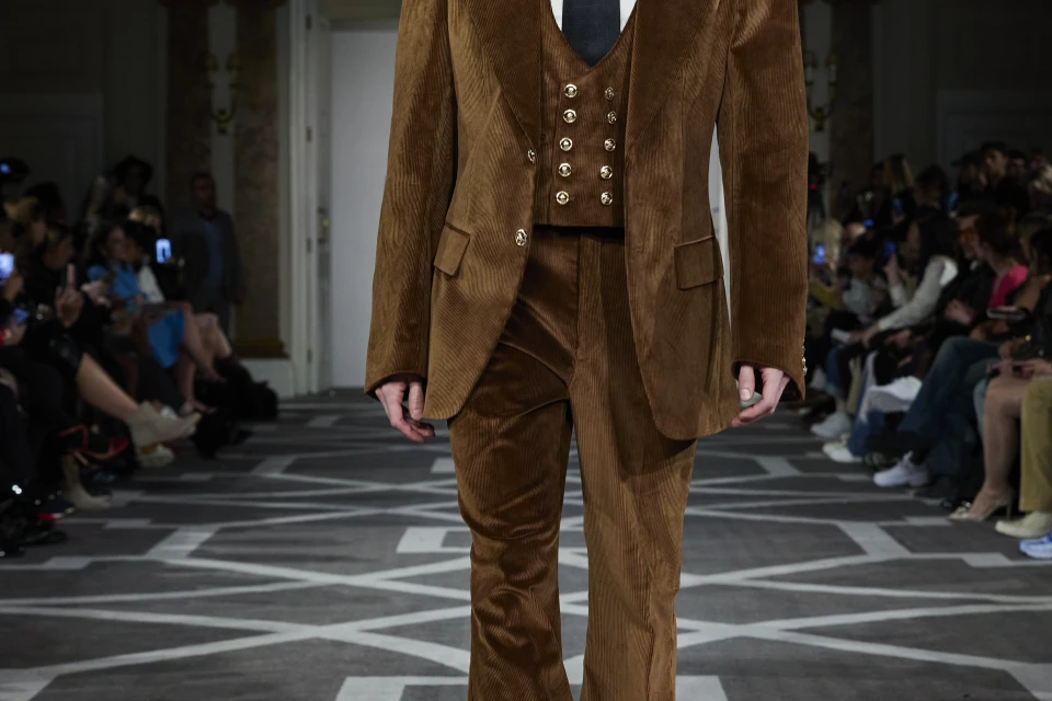 Helen Anthony AW 2024 - London Fashion Week Helen Anthony AW 2024 - London Fashion Week