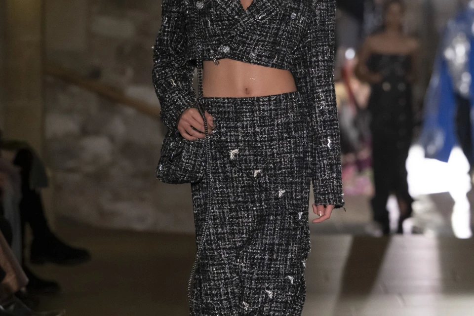 Mithridate AW24 - Vita Aeterna - London Fashion Week Mithridate AW24 - Vita Aeterna - London Fashion Week