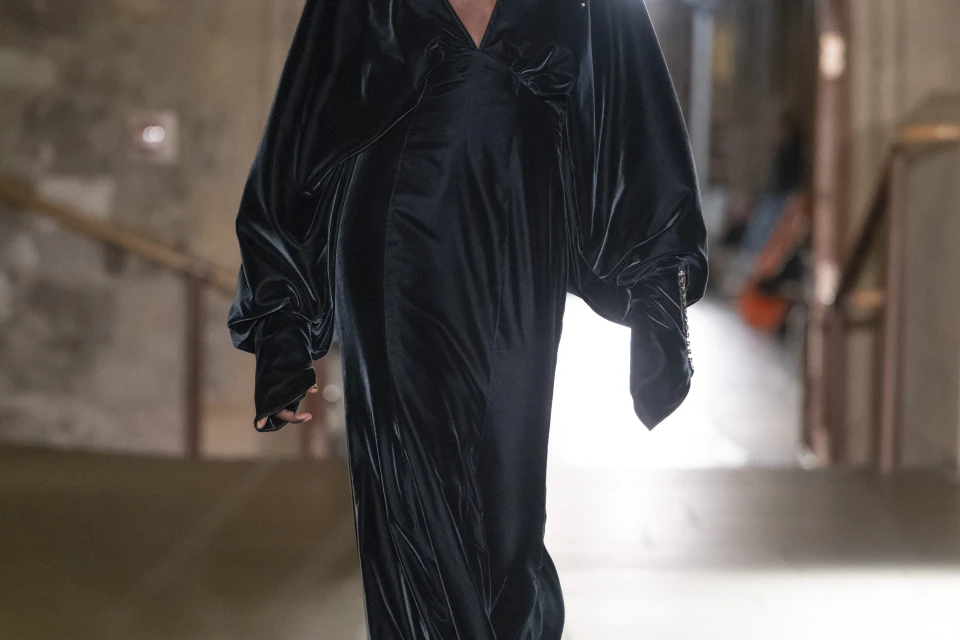 Mithridate AW24 - Vita Aeterna - London Fashion Week Mithridate AW24 - Vita Aeterna - London Fashion Week