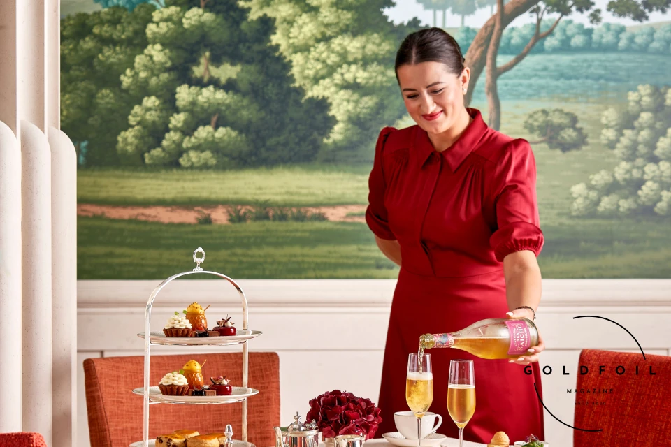 The Peninsula hotel in London offers a selection of delectable afternoon tea offerings perfect for those visiting London who want to experience luxury and fine dining The Peninsula hotel in London offers a selection of delectable afternoon tea offerings perfect for those visiting London who want to experience luxury and fine dining