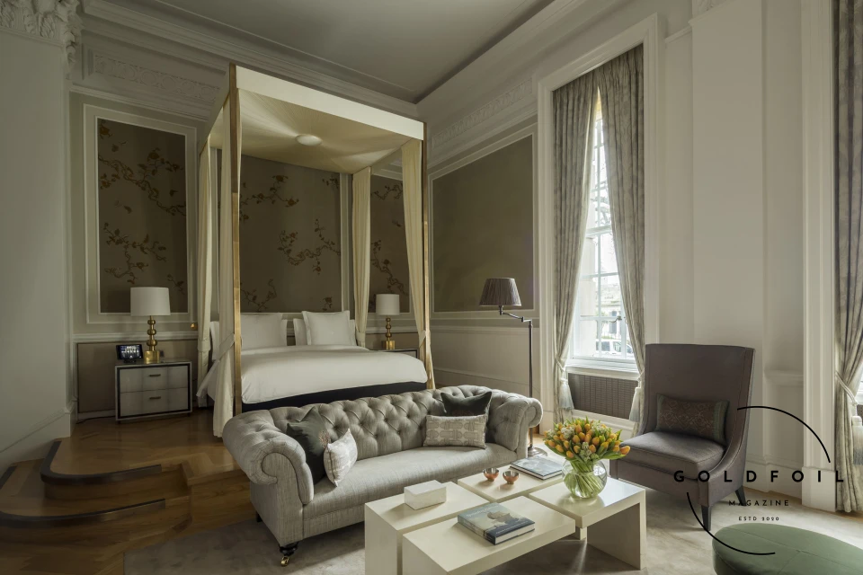 A view of an apartment at Four Seasons Trinity Square, located in the heart of the old City of London, right next to the Tower of London A view of an apartment at Four Seasons Trinity Square, located in the heart of the old City of London, right next to the Tower of London