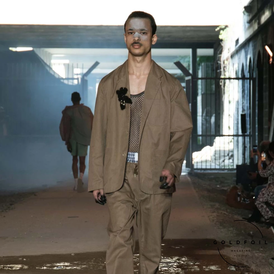 C.R.E.O.L.E is a manifesto exploring the heritage and future potential of the Creole community and diaspora. The brand challenges traditional gender norms by reimagining the typical men's wardrobe with unisex codes, delicate techniques, and workwear silhouettes. It aims to express Creole culture beyond the usual associations with tourism, music, or entertainment, offering a perspective shaped by historical, social, and political contexts. C.R.E.O.L.E seeks to de-exoticize the narrative around Creole identity, presenting it with a delicate queer sensibility. This expression of identities aims to welcome the world with new perspectives and consciousness. C.R.E.O.L.E is a manifesto exploring the heritage and future potential of the Creole community and diaspora. The brand challenges traditional gender norms by reimagining the typical men's wardrobe with unisex codes, delicate techniques, and workwear silhouettes. It aims to express Creole culture beyond the usual associations with tourism, music, or entertainment, offering a perspective shaped by historical, social, and political contexts. C.R.E.O.L.E seeks to de-exoticize the narrative around Creole identity, presenting it with a delicate queer sensibility. This expression of identities aims to welcome the world with new perspectives and consciousness.