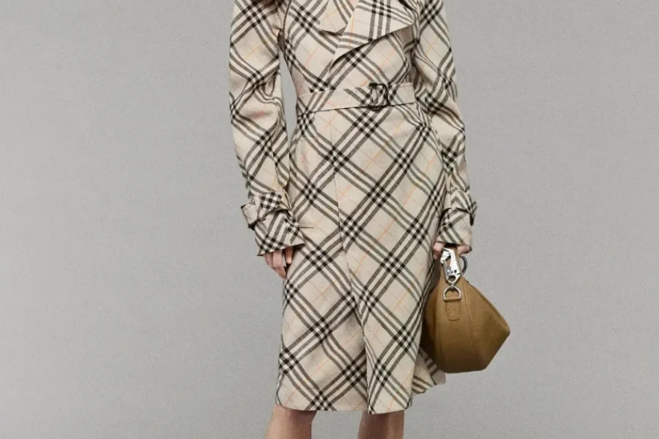 Burberry's Resort 2025 Collection Burberry's Resort 2025 Collection