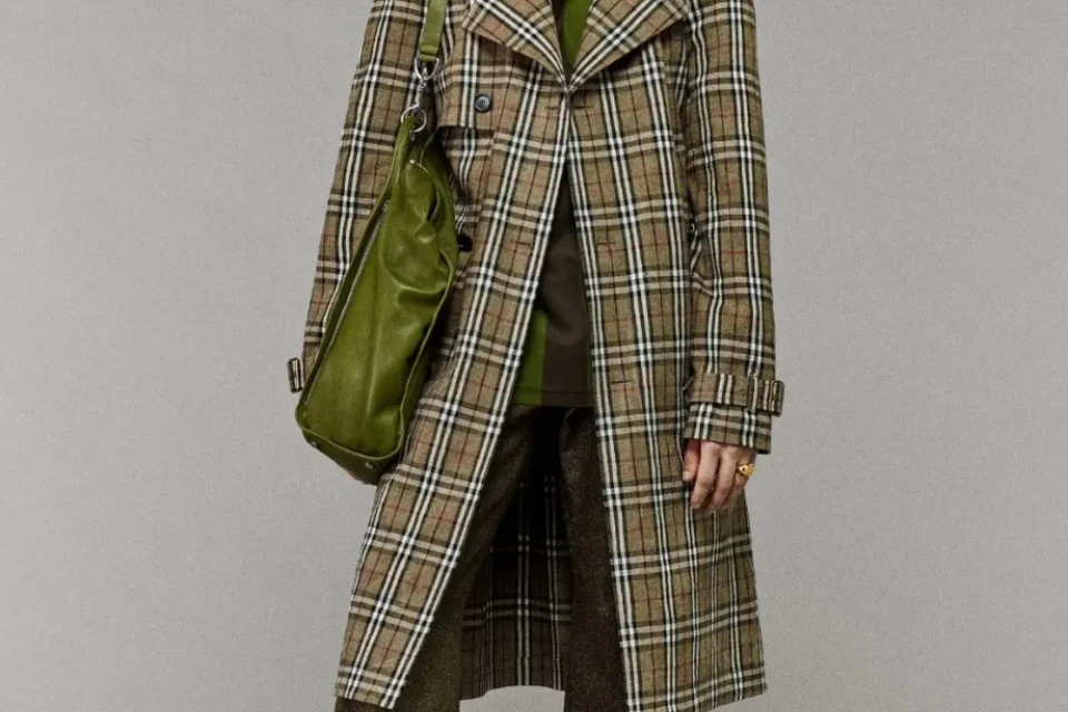 Burberry's Resort 2025 Collection Burberry's Resort 2025 Collection