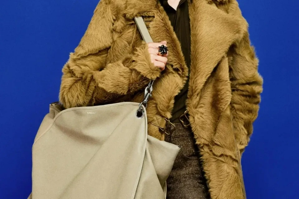 Burberry's Resort 2025 Collection Burberry's Resort 2025 Collection