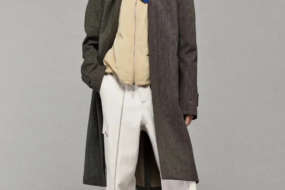 Burberry's Resort 2025 Collection Burberry's Resort 2025 Collection