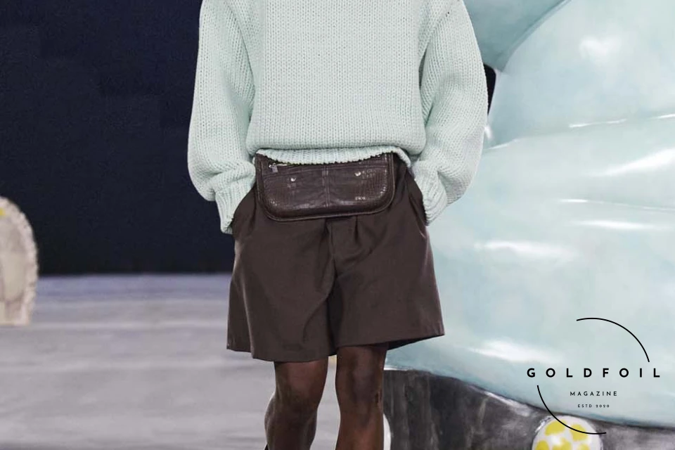 Runway show of Dior Summer 2025 Collection featuring sculptural silhouettes inspired by ceramic forms and atelier craftsmanship, designed by Kim Jones. Runway show of Dior Summer 2025 Collection featuring sculptural silhouettes inspired by ceramic forms and atelier craftsmanship, designed by Kim Jones.