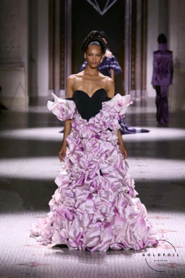Nature’s reflection of math was apparent in her designs, with patterns resembling blooms and fresh pink florals adorning cocktail dresses and ballgowns. Retro-futuristic dresses floated away from the body, evoking early Pierre Cardin, while 3D-printed embroidery patterns and GOTS-certified organic textiles underscored her commitment to sustainability. Ardakani's creations, viewed as wearable art, were displayed at the Musée des Arts et Décoratifs, marking a significant moment for her five-year-old house and hinting at future innovations for her ready-to-wear line. Nature’s reflection of math was apparent in her designs, with patterns resembling blooms and fresh pink florals adorning cocktail dresses and ballgowns. Retro-futuristic dresses floated away from the body, evoking early Pierre Cardin, while 3D-printed embroidery patterns and GOTS-certified organic textiles underscored her commitment to sustainability. Ardakani's creations, viewed as wearable art, were displayed at the Musée des Arts et Décoratifs, marking a significant moment for her five-year-old house and hinting at future innovations for her ready-to-wear line.