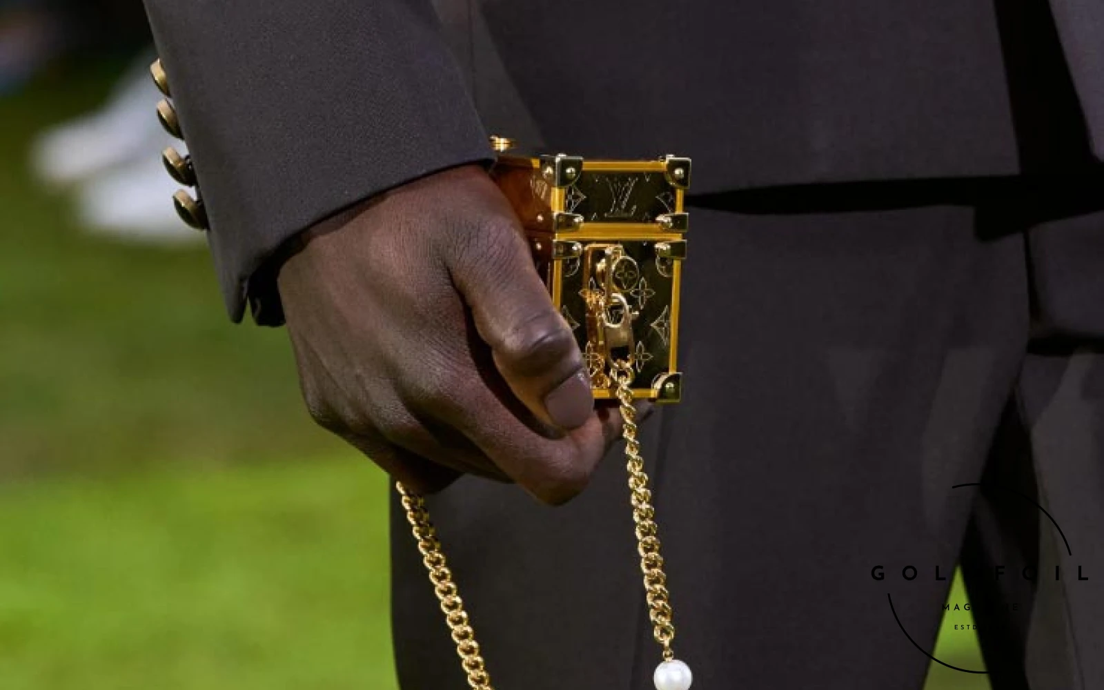 The Louis Vuitton Spring/Summer 2025 is one for the history books. While many were wondering whether the creativity in the brand had reached its peak, we just discovered that there is more and Pharrell is only just getting started. One could argue this, is perhaps one of the designer’s strongest collections we have seen thus far, and how else? The message is endearing and important - it is a message of unity, calling the consumer a citizen of the planet without boundaries. This pulls the focus away from the hype fashion we have been seeing since 2016 and goes to the more classic approach of traditional tailoring and timeless silhouettes but reimagined - new prints, materials, and don’t even get us started on the ACCESSORIES this season! The runway comes packed with new ideas and a lesson or two on styling. The Louis Vuitton Spring/Summer 2025 is one for the history books. While many were wondering whether the creativity in the brand had reached its peak, we just discovered that there is more and Pharrell is only just getting started. One could argue this, is perhaps one of the designer’s strongest collections we have seen thus far, and how else? The message is endearing and important - it is a message of unity, calling the consumer a citizen of the planet without boundaries. This pulls the focus away from the hype fashion we have been seeing since 2016 and goes to the more classic approach of traditional tailoring and timeless silhouettes but reimagined - new prints, materials, and don’t even get us started on the ACCESSORIES this season! The runway comes packed with new ideas and a lesson or two on styling.