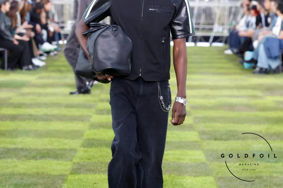The Louis Vuitton Spring/Summer 2025 is one for the history books. While many were wondering whether the creativity in the brand had reached its peak, we just discovered that there is more and Pharrell is only just getting started. One could argue this, is perhaps one of the designer’s strongest collections we have seen thus far, and how else? The message is endearing and important - it is a message of unity, calling the consumer a citizen of the planet without boundaries. This pulls the focus away from the hype fashion we have been seeing since 2016 and goes to the more classic approach of traditional tailoring and timeless silhouettes but reimagined - new prints, materials, and don’t even get us started on the ACCESSORIES this season! The runway comes packed with new ideas and a lesson or two on styling. The Louis Vuitton Spring/Summer 2025 is one for the history books. While many were wondering whether the creativity in the brand had reached its peak, we just discovered that there is more and Pharrell is only just getting started. One could argue this, is perhaps one of the designer’s strongest collections we have seen thus far, and how else? The message is endearing and important - it is a message of unity, calling the consumer a citizen of the planet without boundaries. This pulls the focus away from the hype fashion we have been seeing since 2016 and goes to the more classic approach of traditional tailoring and timeless silhouettes but reimagined - new prints, materials, and don’t even get us started on the ACCESSORIES this season! The runway comes packed with new ideas and a lesson or two on styling.