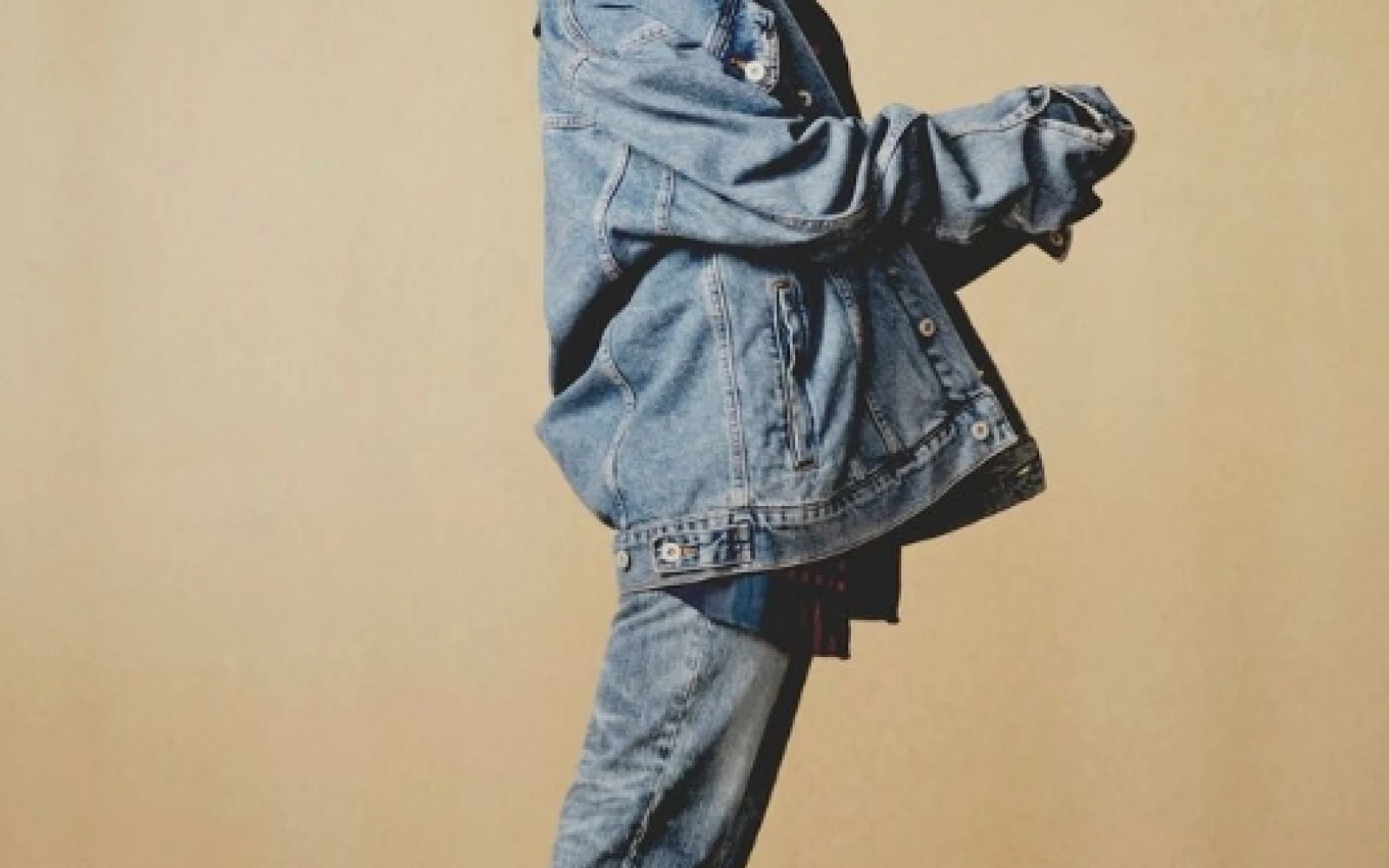 How to Style Adidas Gazelle Trainers: Ultimate Guide to Rocking This Iconic Sneaker How to Style Adidas Gazelle Trainers: Ultimate Guide to Rocking This Iconic Sneaker