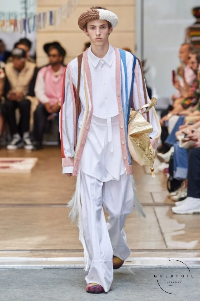 JW ANDERSON, founded by Jonathan Anderson, is known for its unique blend of avant-garde designs and wearable art. The brand often features experimental silhouettes, unexpected materials, and a strong focus on androgynous fashion. JW ANDERSON, founded by Jonathan Anderson, is known for its unique blend of avant-garde designs and wearable art. The brand often features experimental silhouettes, unexpected materials, and a strong focus on androgynous fashion.