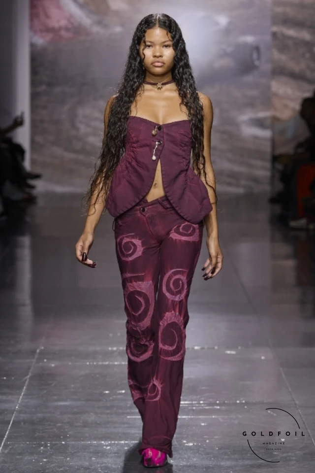 MASHA POPOVA is a Ukrainian designer known for her deconstructed and experimental approach to fashion. Her collections often feature bold silhouettes, intricate detailing, and a fusion of traditional and modern elements. MASHA POPOVA is a Ukrainian designer known for her deconstructed and experimental approach to fashion. Her collections often feature bold silhouettes, intricate detailing, and a fusion of traditional and modern elements.