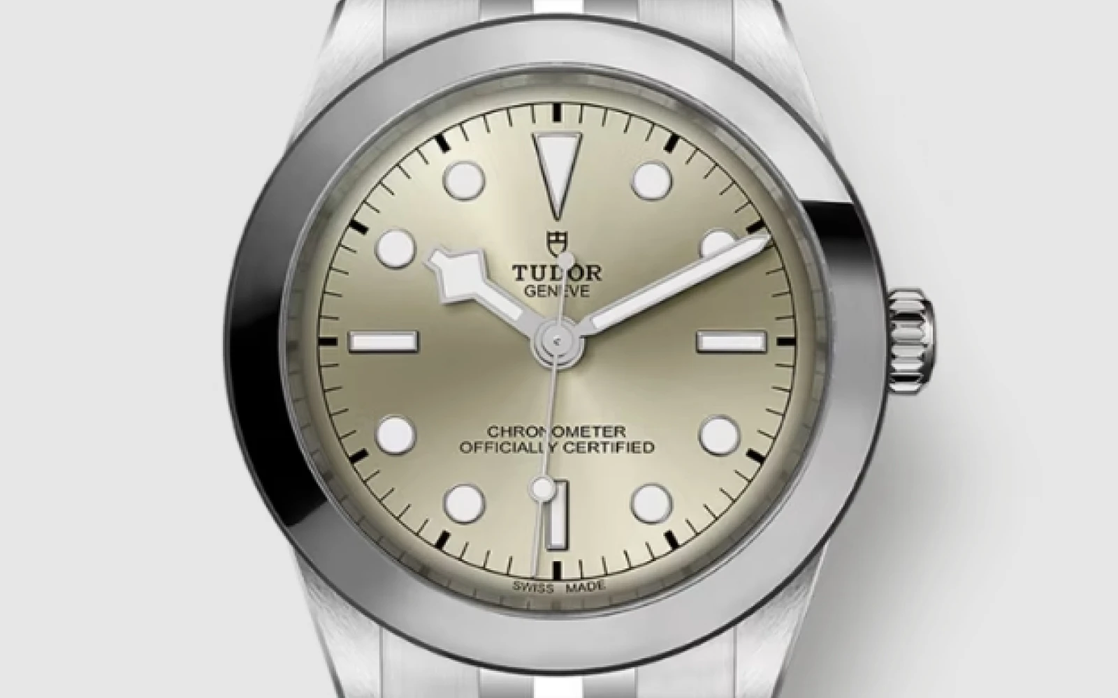 The Tudor Black Bay 39 combines timeless elegance with a robust design, featuring a sleek, understated 39mm case and a classic black dial with prominent lume-filled markers. Its COSC-certified automatic movement and refined aesthetic make it a versatile and sophisticated choice for any watch enthusiast. The Tudor Black Bay 39 combines timeless elegance with a robust design, featuring a sleek, understated 39mm case and a classic black dial with prominent lume-filled markers. Its COSC-certified automatic movement and refined aesthetic make it a versatile and sophisticated choice for any watch enthusiast.