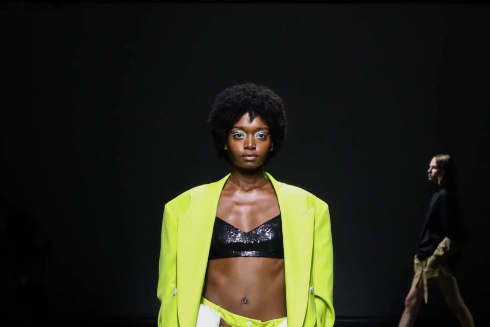 Hu Bing - Consistence Spring/Summer 2025 Hu Bing - Consistence Spring/Summer 2025
