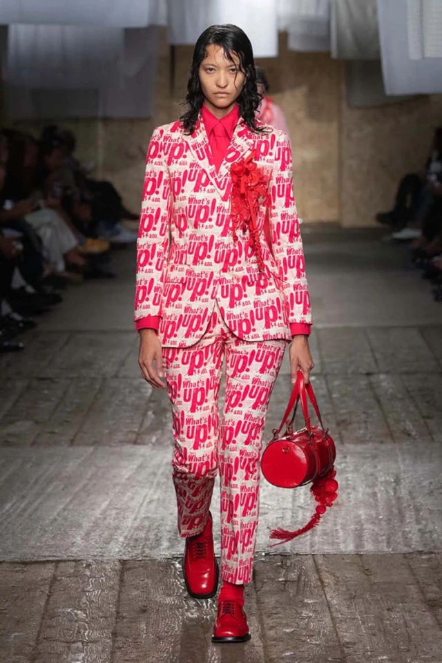 Moschino Spring/Summer 2025 Runway Show Moschino Spring/Summer 2025 Runway Show