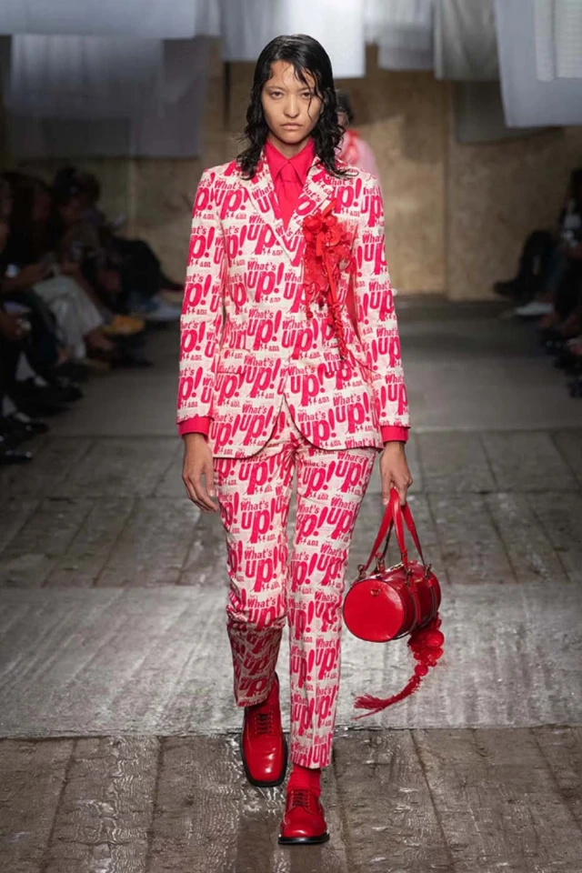 Moschino Spring/Summer 2025 Runway Show Moschino Spring/Summer 2025 Runway Show