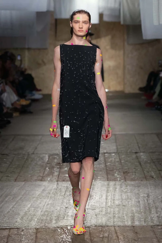 Moschino Spring/Summer 2025 Runway Show Moschino Spring/Summer 2025 Runway Show