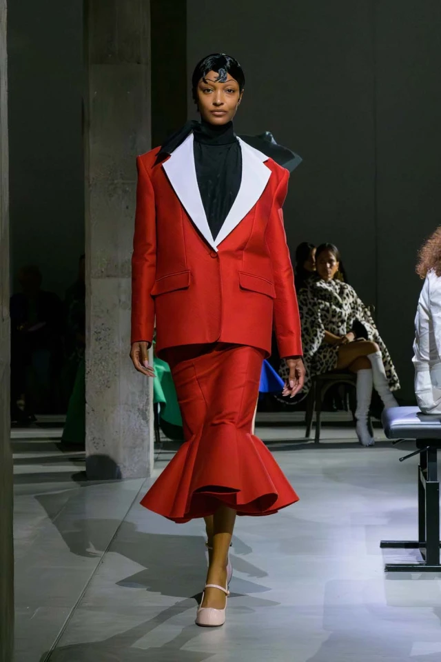 Marni Spring/Summer 2025 Runway Show Marni Spring/Summer 2025 Runway Show