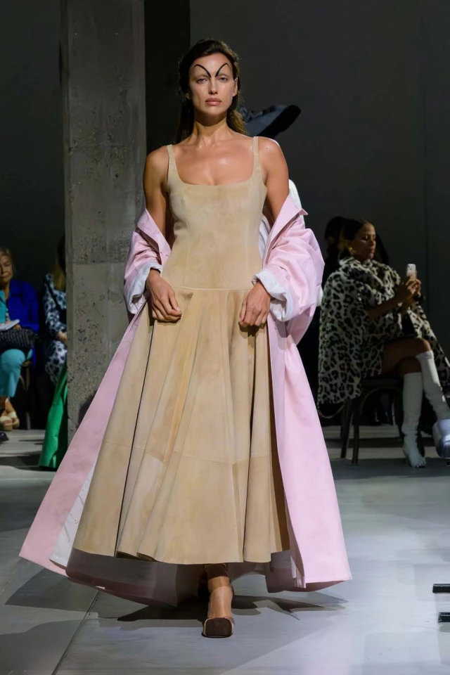Marni Spring/Summer 2025 Runway Show Marni Spring/Summer 2025 Runway Show