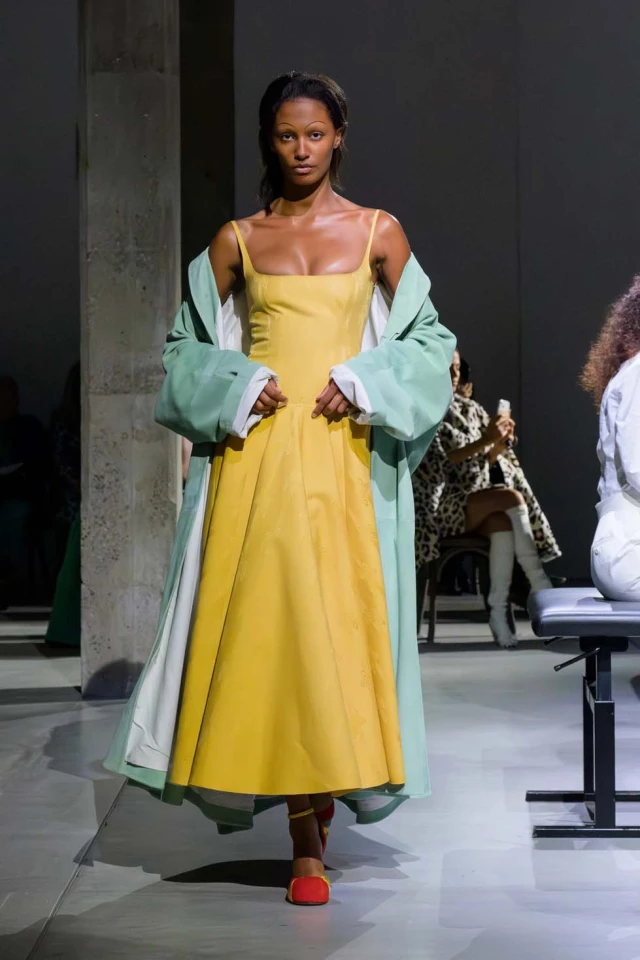 Marni Spring/Summer 2025 Runway Show Marni Spring/Summer 2025 Runway Show