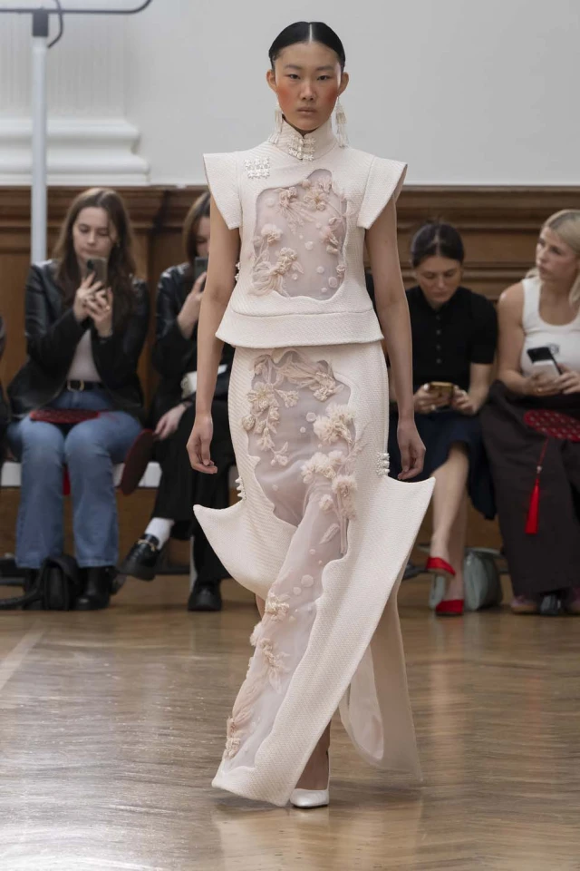 Mithridate’s Spring/Summer 2025 Runway Show Mithridate’s Spring/Summer 2025 Runway Show