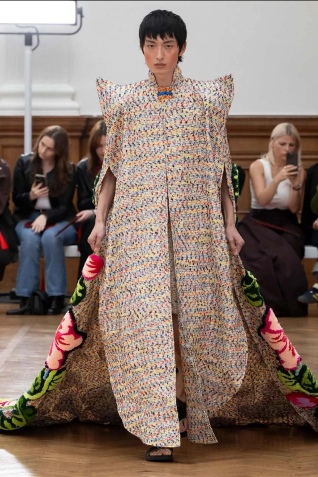 Mithridate’s Spring/Summer 2025 Runway Show Mithridate’s Spring/Summer 2025 Runway Show