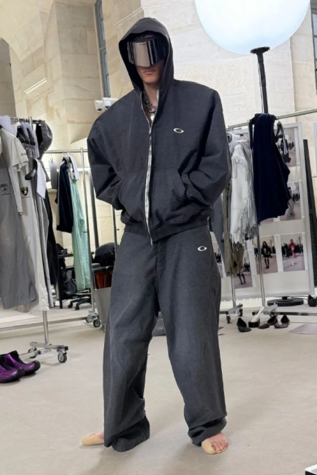 Balenciaga Fall 2025 Balenciaga Fall 2025