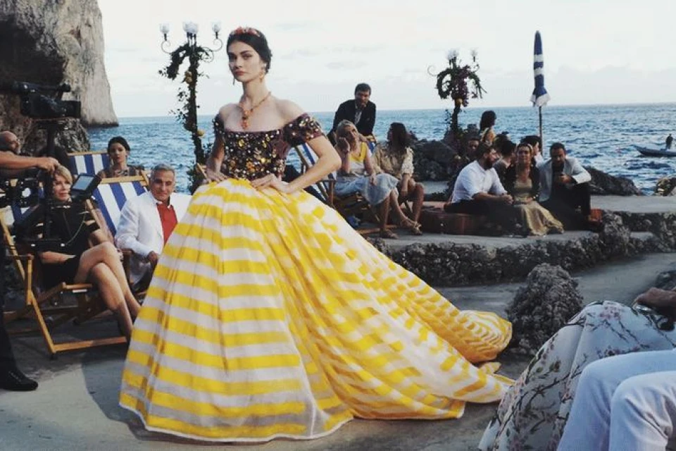 Guide to Capri: Sunsets, Spritzes, and Dolce Vita Days Guide to Capri: Sunsets, Spritzes, and Dolce Vita Days