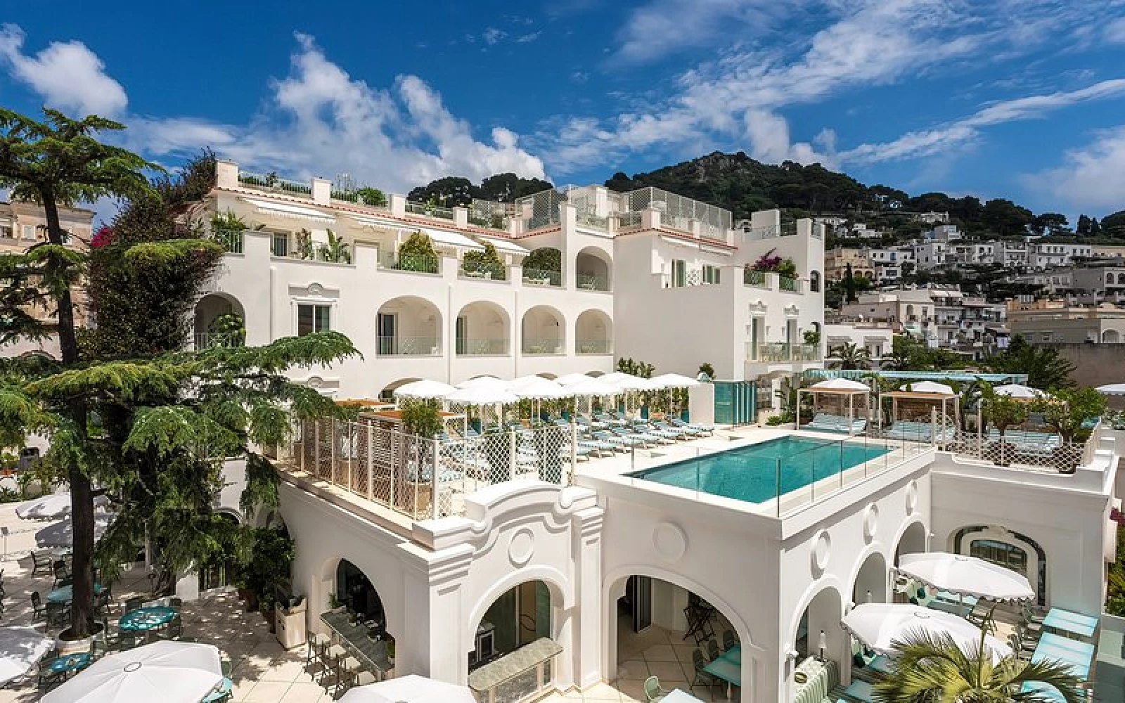 Guide to Capri: Sunsets, Spritzes, and Dolce Vita Days Guide to Capri: Sunsets, Spritzes, and Dolce Vita Days