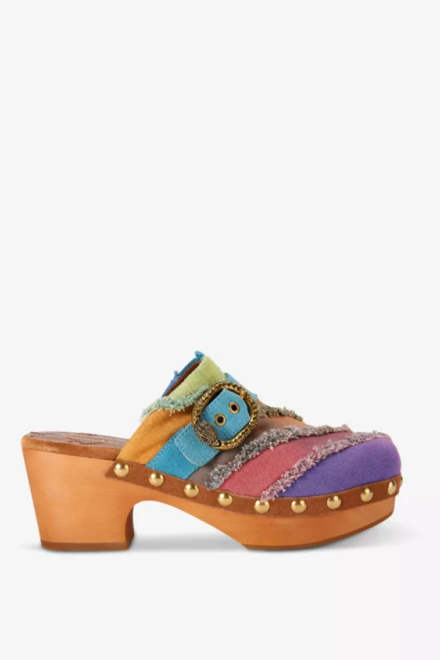 Summer 2025’s Shoe Trends Are Wild—Here’s What to Actually Wear Summer 2025’s Shoe Trends Are Wild—Here’s What to Actually Wear