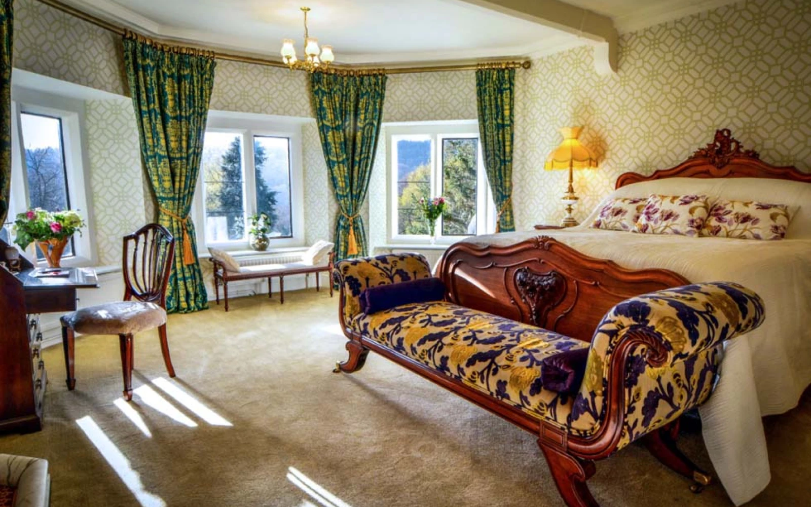 An Autumn Escape at Palé Hall in North Wales An Autumn Escape at Palé Hall in North Wales