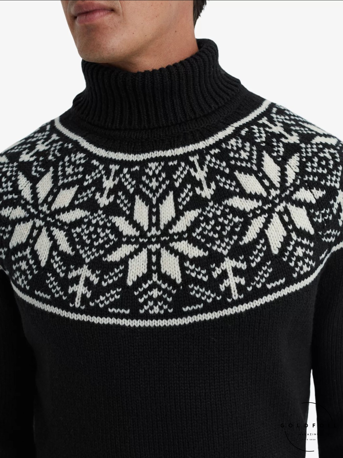 Men's knit Festive Christmas seasonal jumper from Reis is the perfect wool-blend jumper